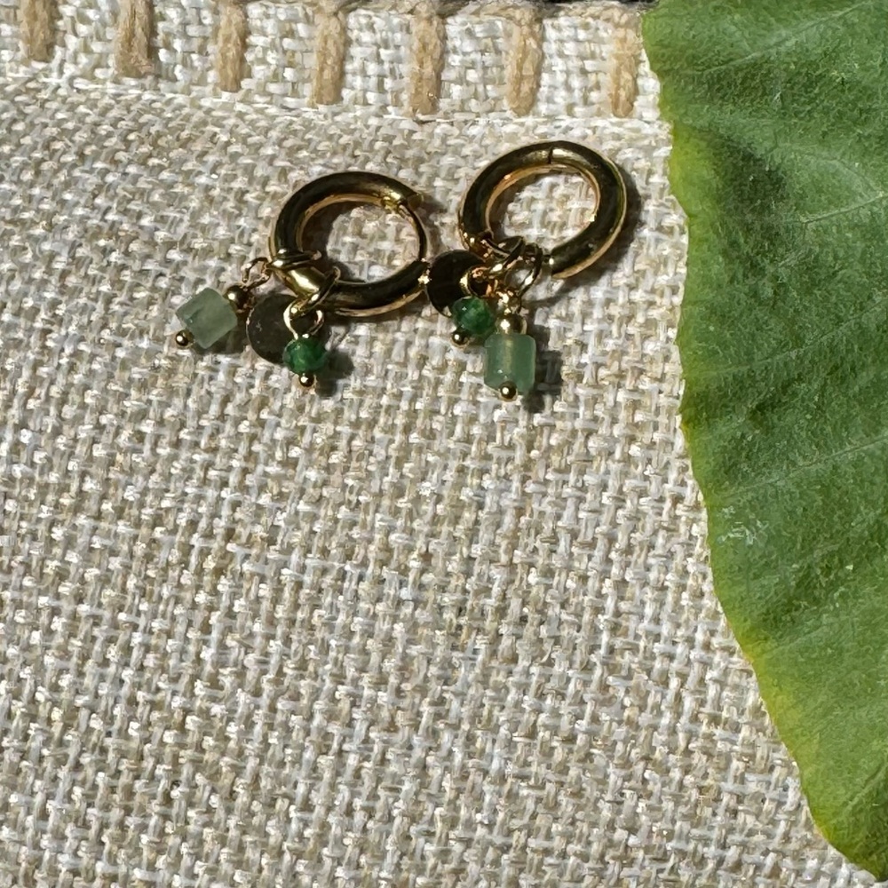 Loop earrings - Picture 3 of 3